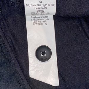 Oakley Bermuda Golf Shorts Flat Front Men's 34 Slim Fit Black 9.5" Inseam